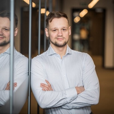 https://dbcms.s3.amazonaws.com/devbridgecom/bcms/image/7f4e8a66a0f64445b6f1a8f811b7aea3/benas-radzevicius-large_1.jpg Benas Radzevicius